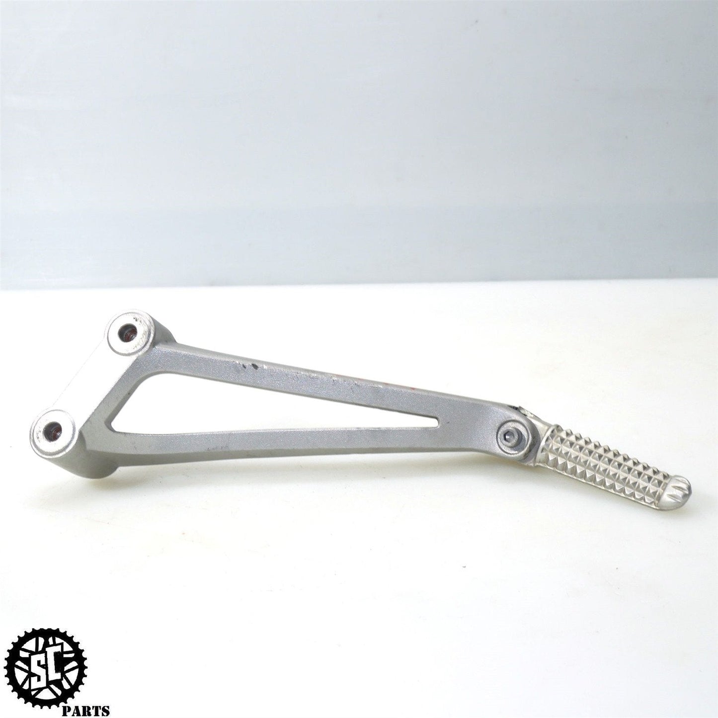 2009-2014 YAMAHA YZF R1 LEFT RIGHT REAR BACK PASSENGER FOOT PEG BRACKET Y41