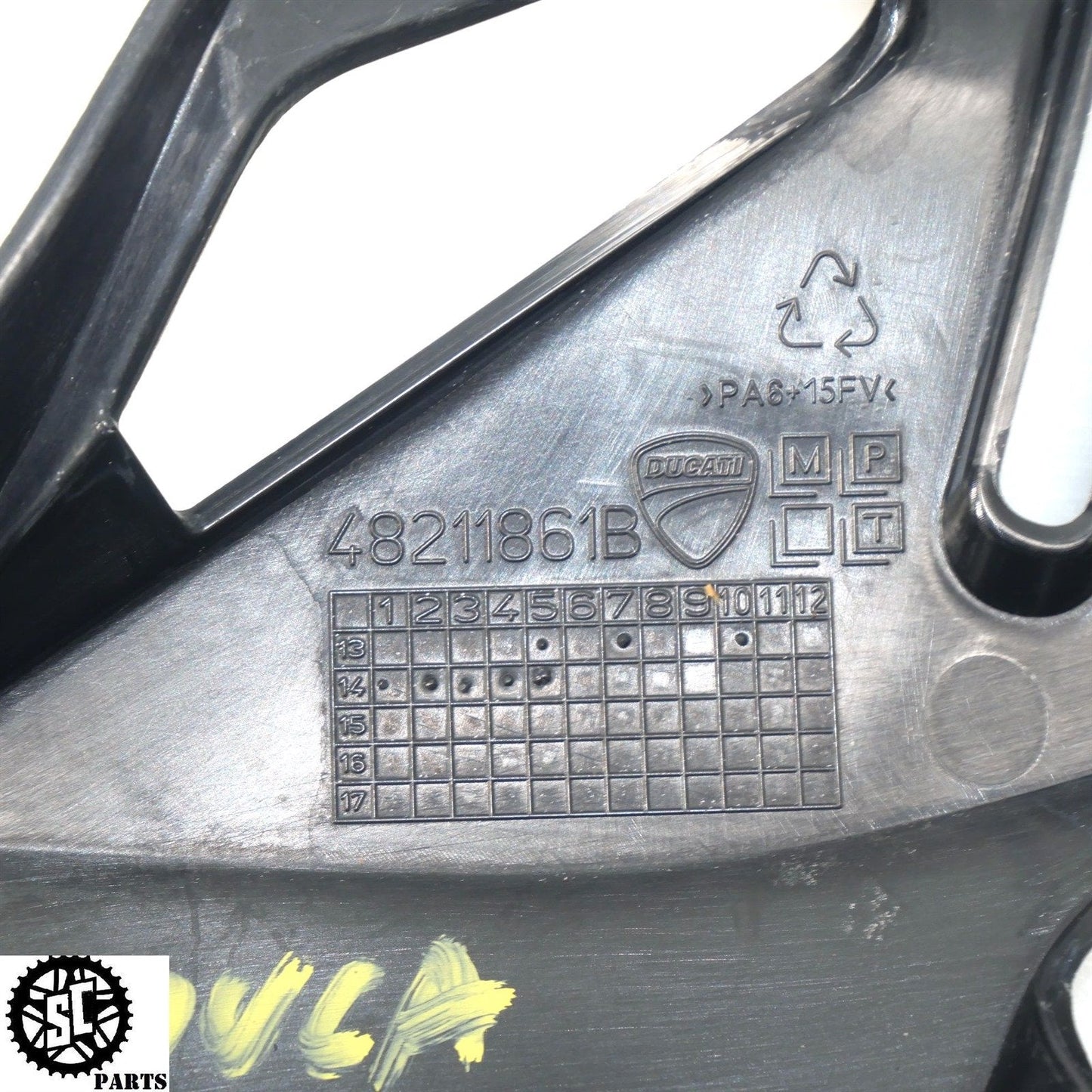 2015-2020 DUCATI MONSTER 821 1200 Right Radiator Tank Overflow Bottle Cover D04