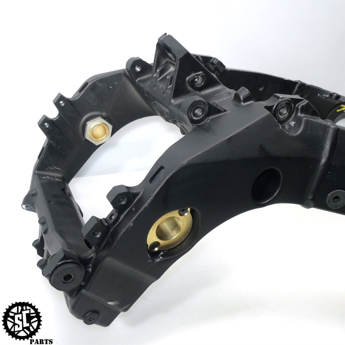 2005 2006 SUZUKI GSXR1000 MAIN FRAME CHASSIS S16