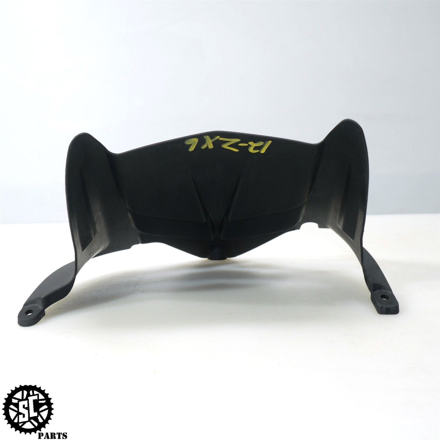 2009-2012 KAWASAKI NINJA ZX6R REAR BACK WHEEL TIRE HUGGER FENDER K56