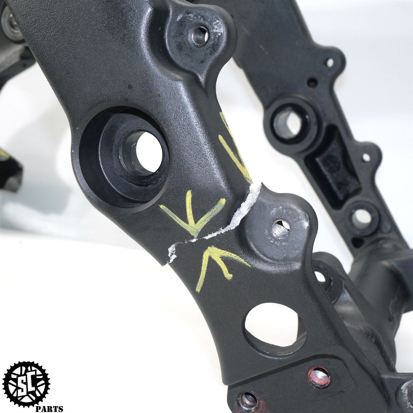 2009-2012 KAWASAKI NINJA ZX6R MAIN FRAME CHASSIS *S* K56