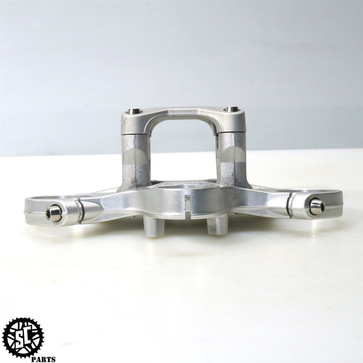 2011-2016 APRILIA TUONO V4R RSV4 UPPER TRIPLE TREE RISER CLAMP RISER A06