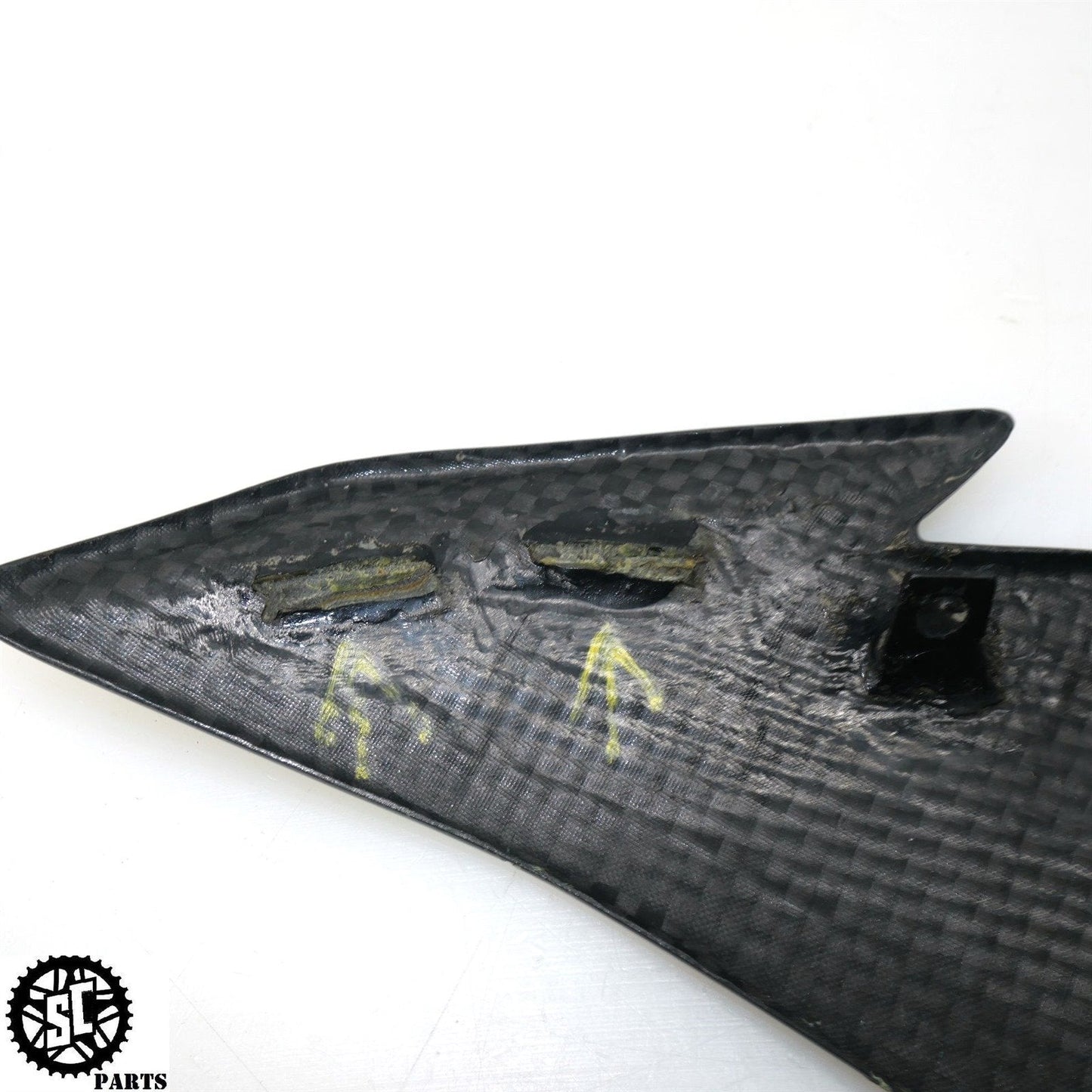 2011-2016 APRILIA TUONO V4R RSV4 RIGHT SIDE FAIRING CARBON A06