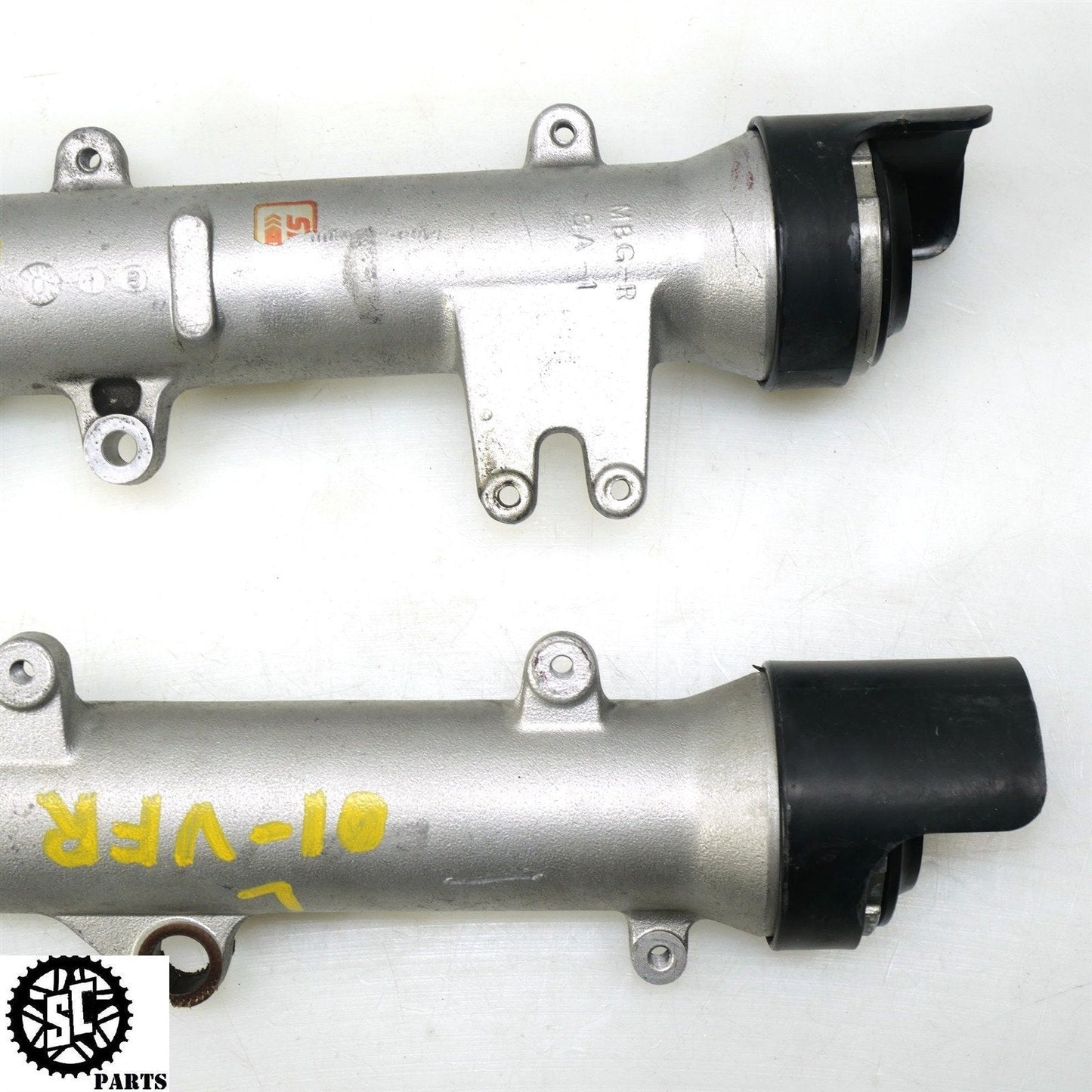 1998-2001 HONDA VFR800 FRONT FORK TUBE LOWER LEG SLIDER H03