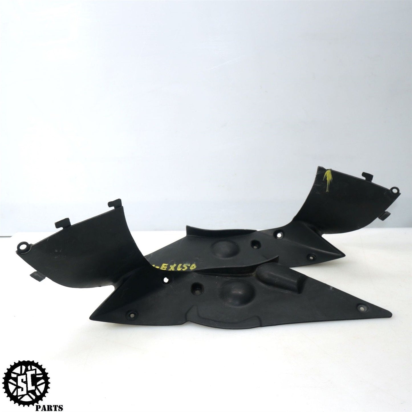 2009-2011 KAWASAKI NINJA EX 650R LEFT RIGHT INNER FAIRING PLASTIC K08