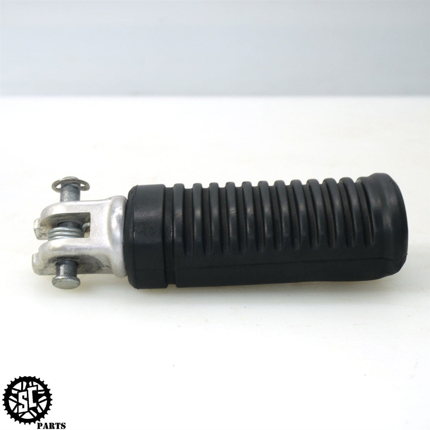 2018-2023 HARLEY DAVIDSON SOFTAIL MID CONTROL FOOT PEG HD70