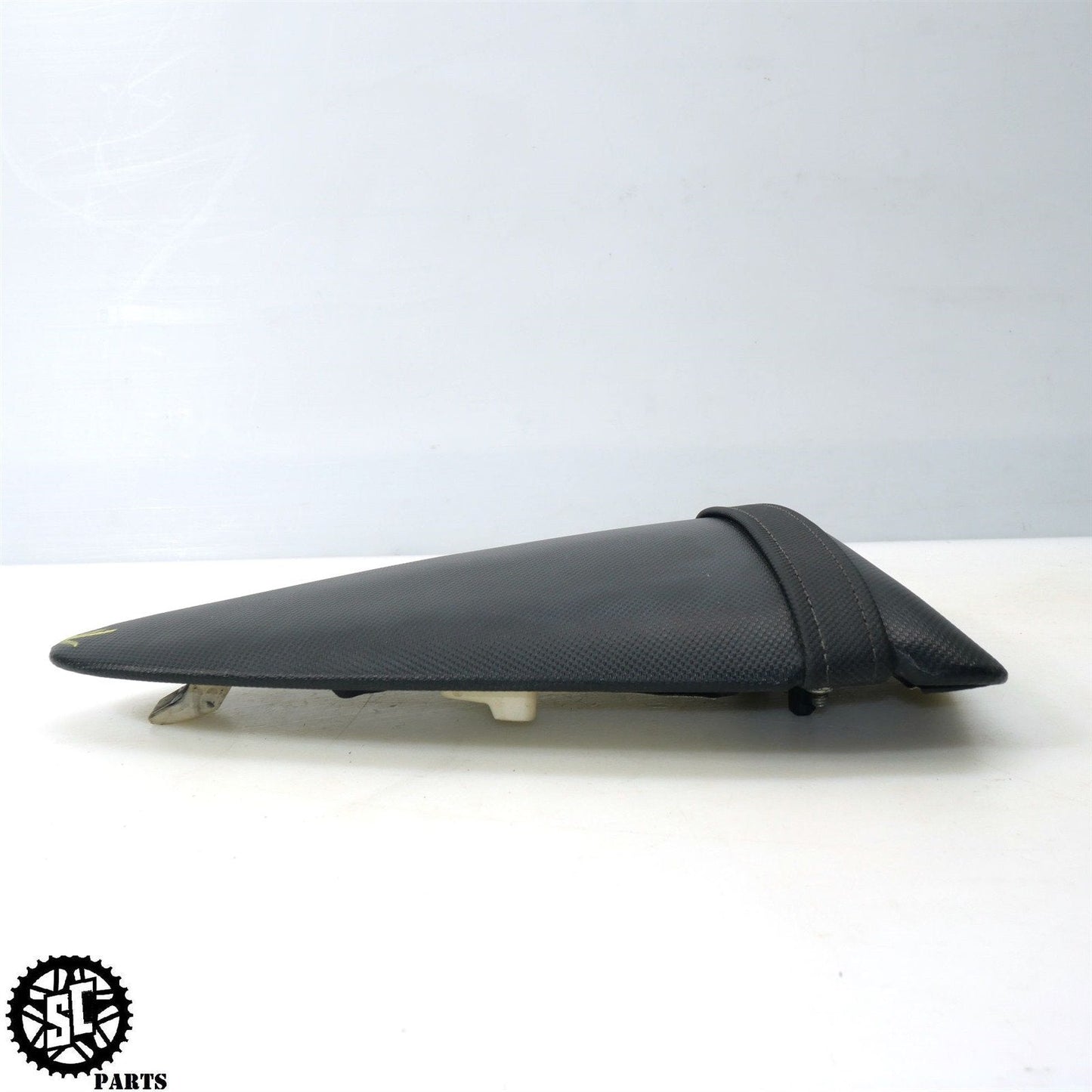 2007 2008 KAWASAKI NINJA ZX6R REAR PASSENGER SEAT K41