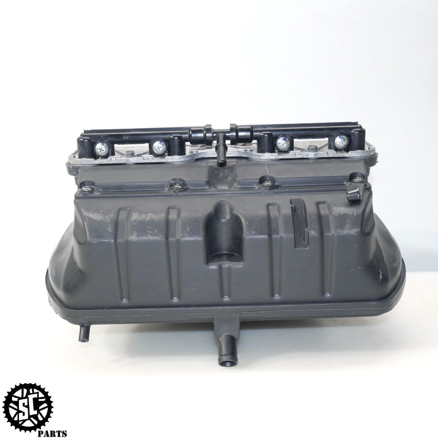 2008-2010 KAWASAKI NINJA ZX10R AIR BOX FILTER HOUSING FUEL INJECTOR K43