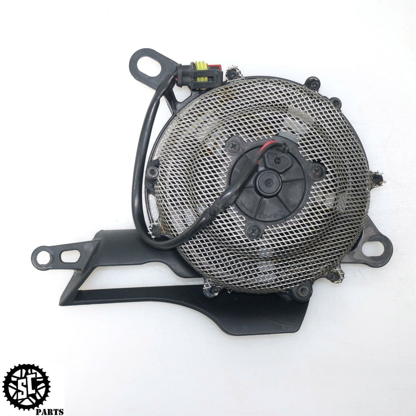 2015 DUCATI DIAVEL RIGHT RADIATOR FAN D32