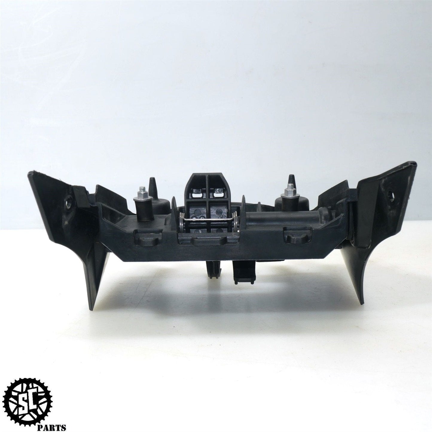 2013-2018 BMW F700GS SEAT MOUNT BRACKET STRIKER B27