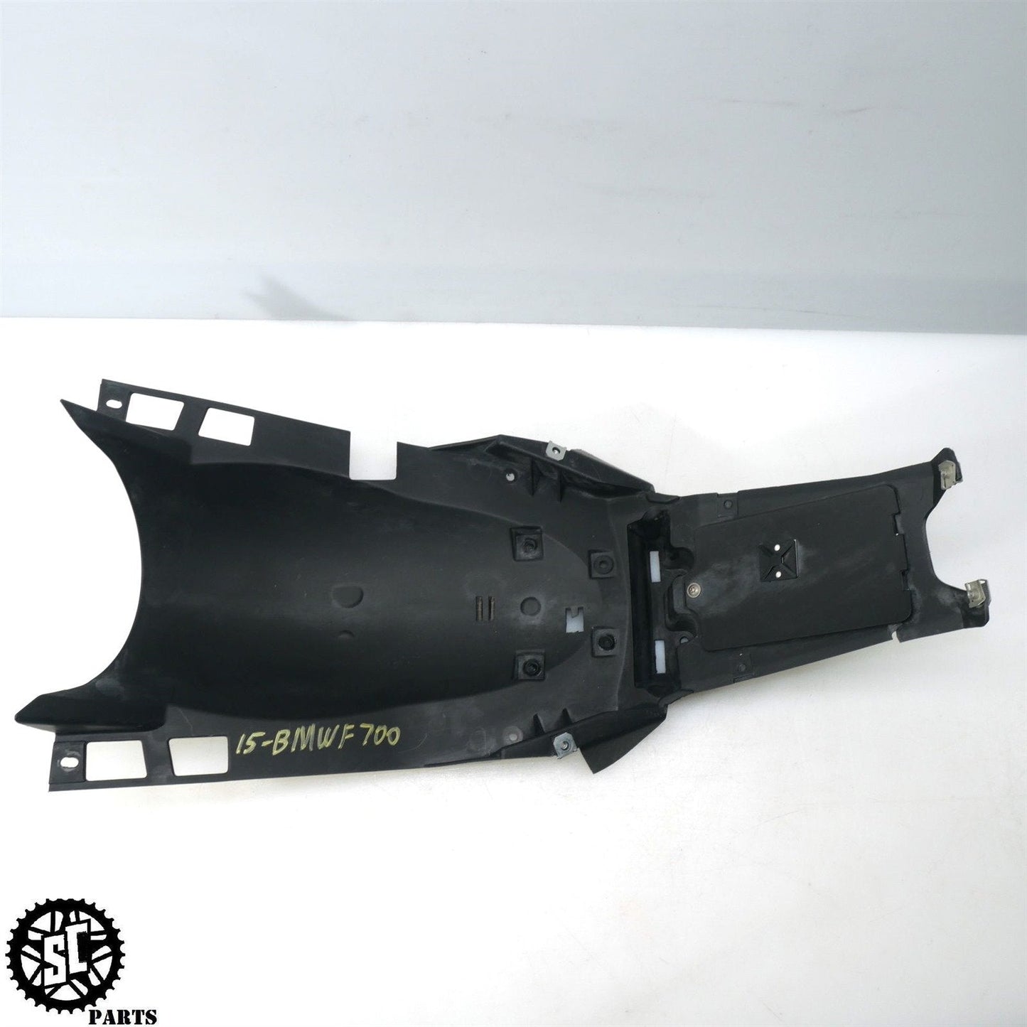 2013-2018 BMW F700GS BATTERY TRAY REAR UNDERTAIL FAIRING PLATE BRACKET B27