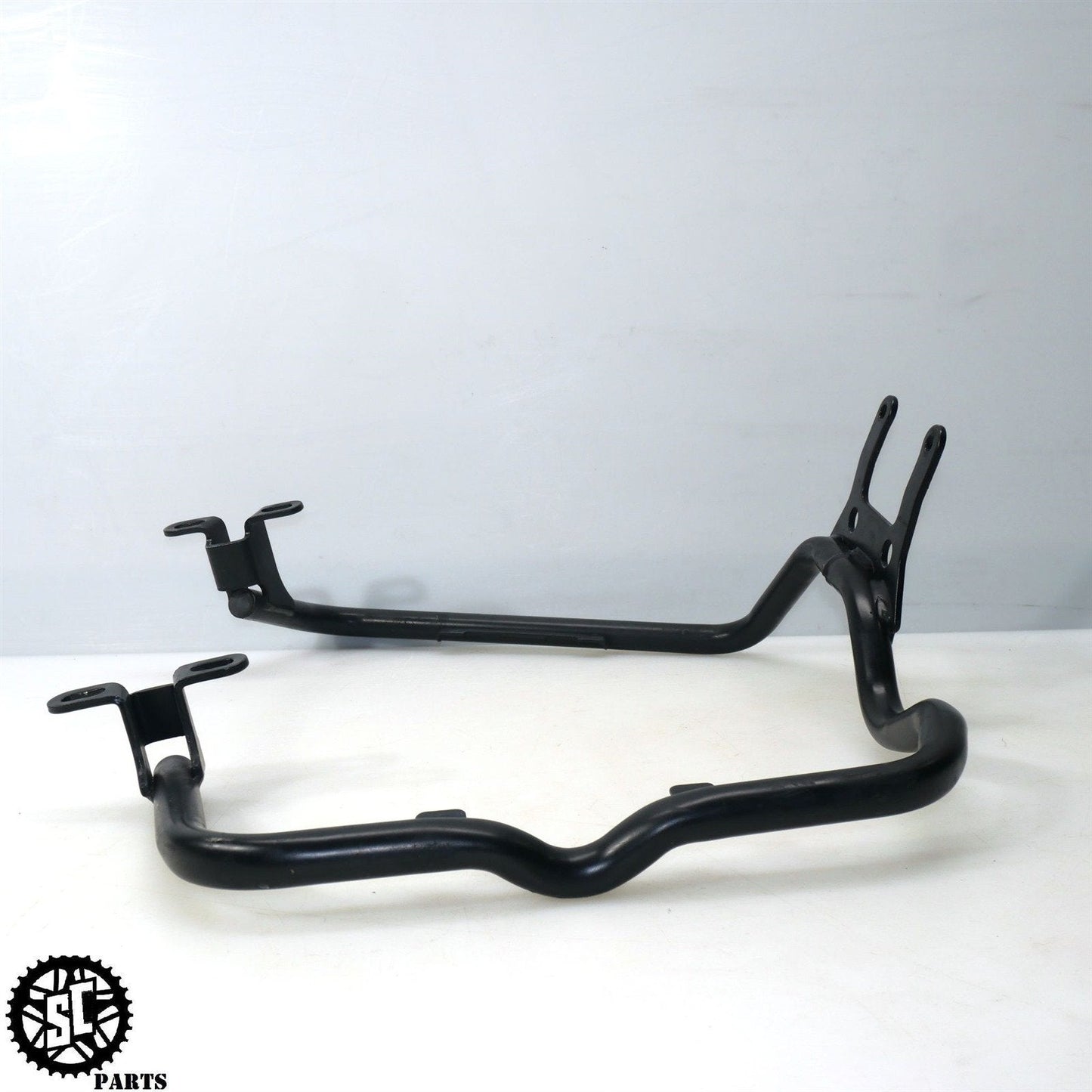 2013-2018 BMW F700GS REAR PANNIER MOUNT RIGHT SIDE LUGGAGE B27