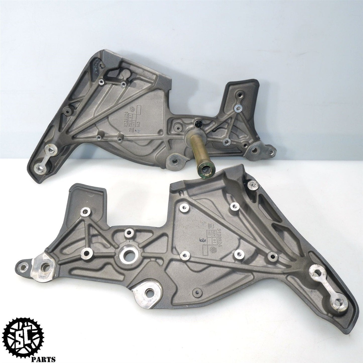 2014-2022 INDIAN SCOUT FRAME MID BRACKET 5139625-626 5139624-626 HD40