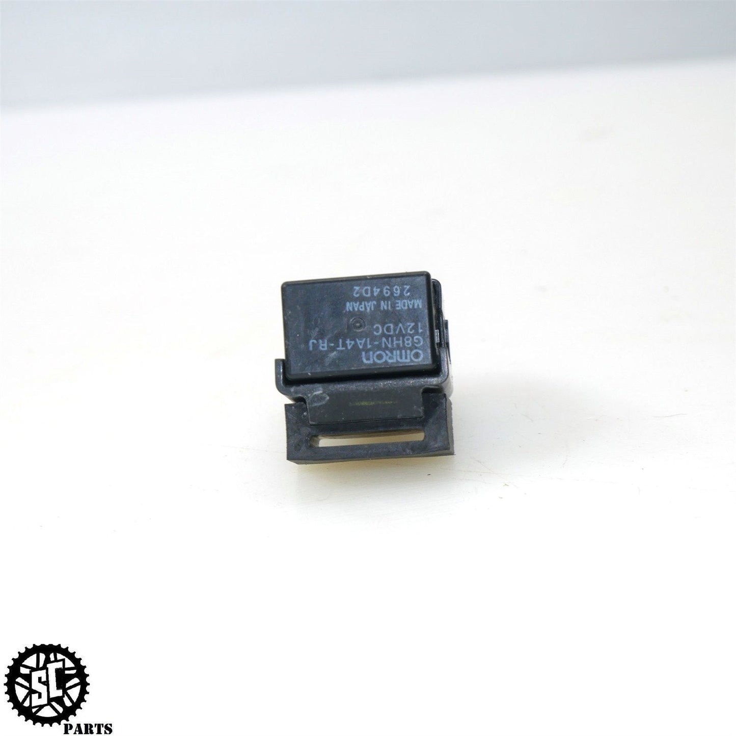 2015-2023 YAMAHA YZF R3 HEADLIGHT RELAY TURN SIGNAL FUSE BOX SWITCH Y16