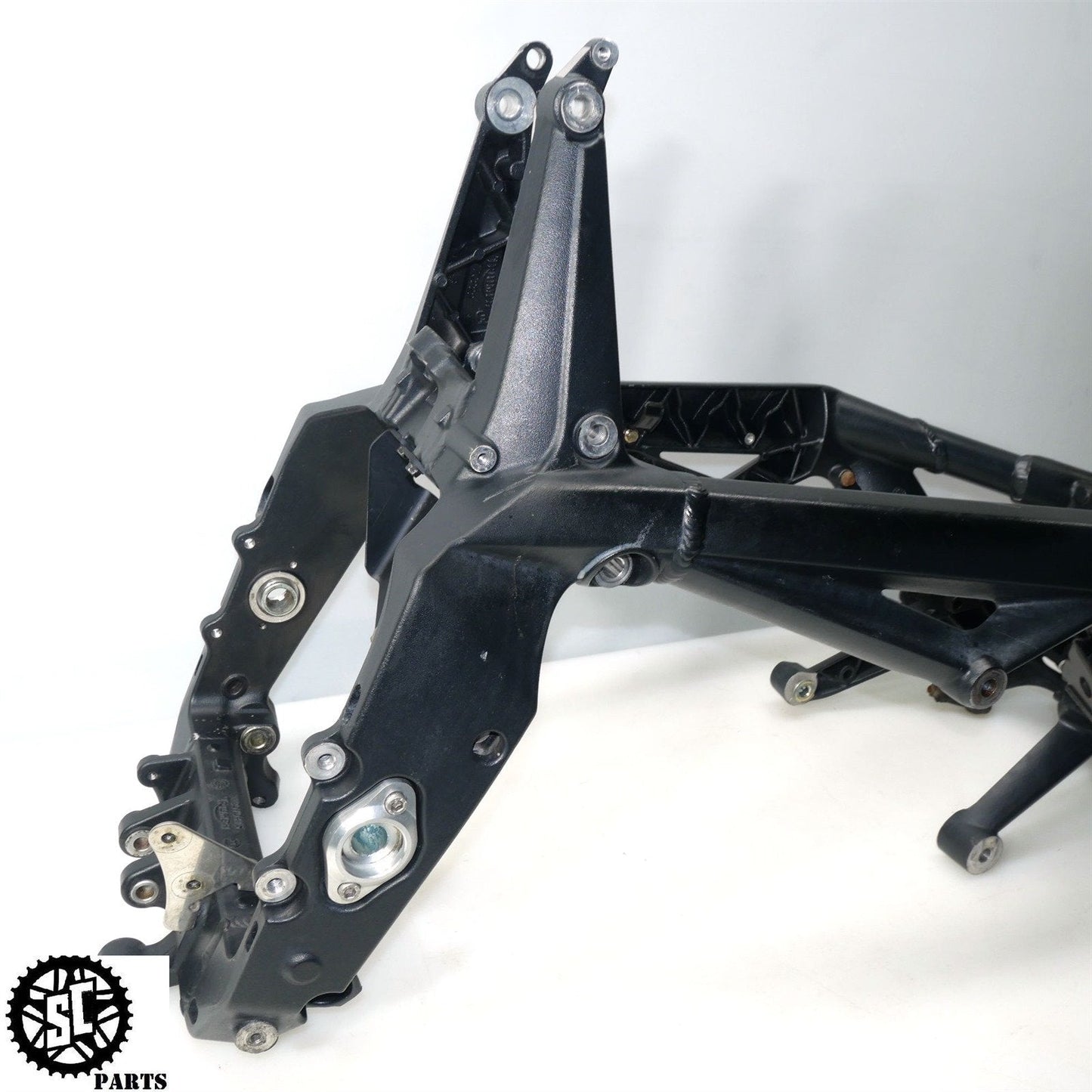 2006-2008 TRIUMPH DAYTONA 675 MAIN FRAME CHASSIS *C* T20