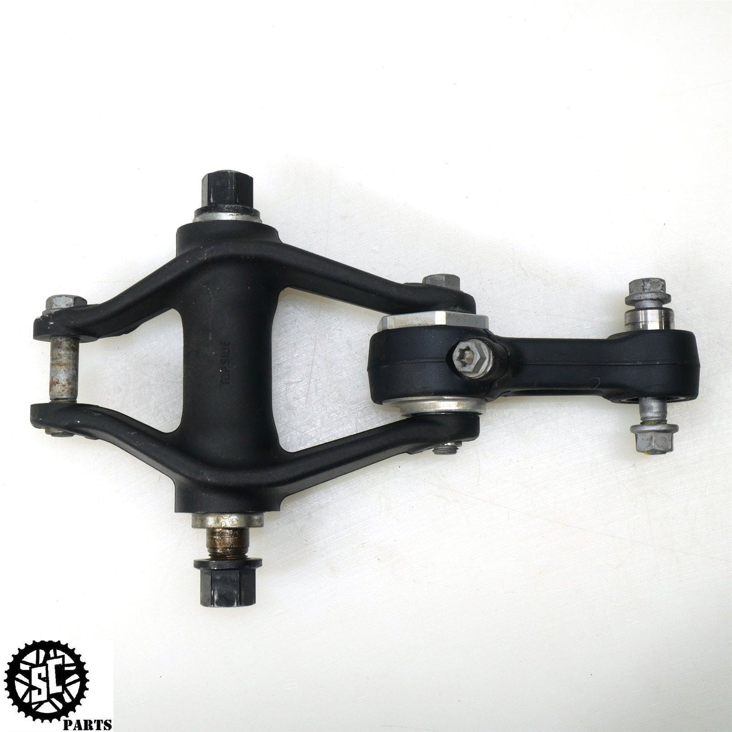 2011 KTM RC8 1190 REAR SHOCK SUSPENSION LINKAGE KNUCKLE 6900408004433S KT02