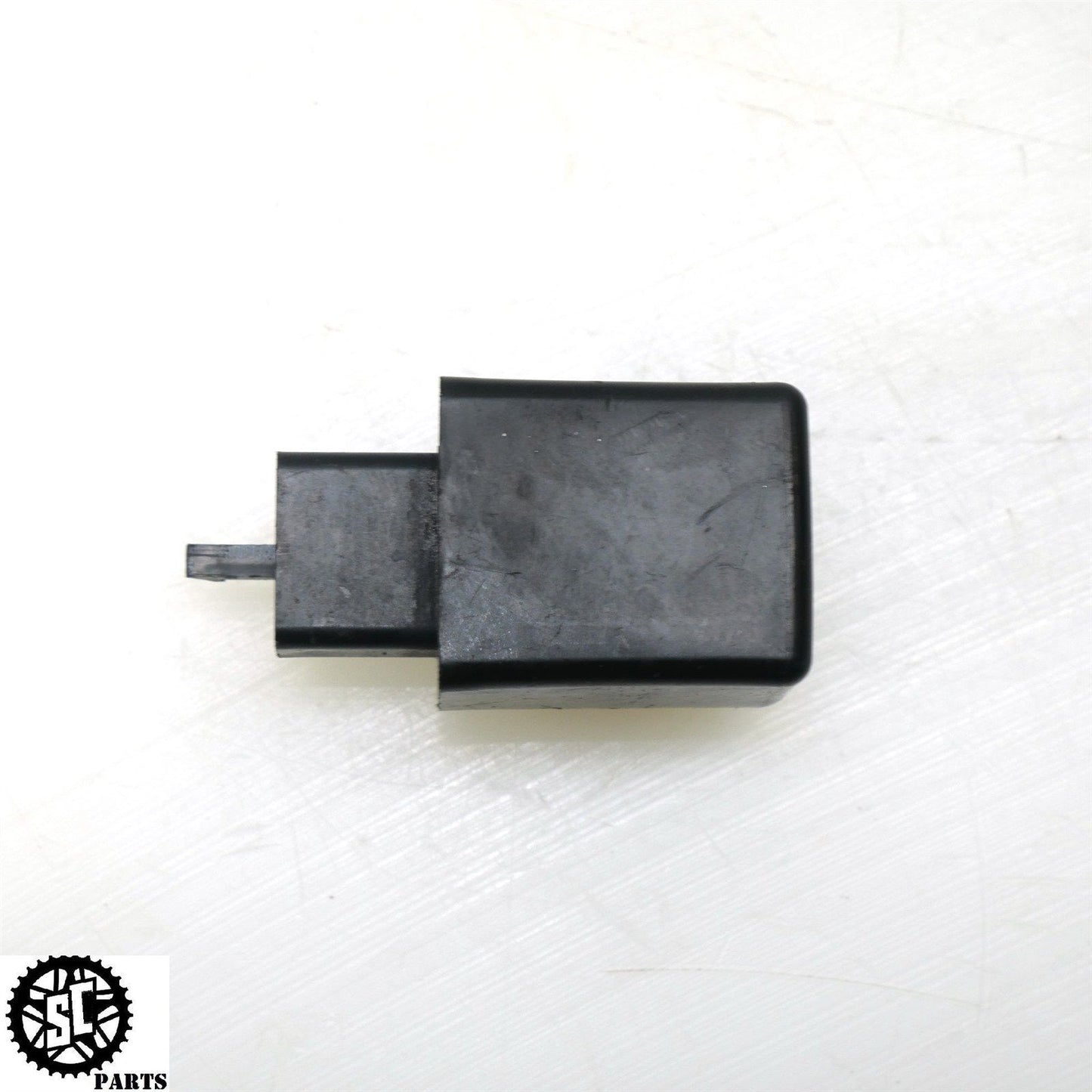 2006-2008 TRIUMPH DAYTONA 675 BLINKER FLASHER RELAY TURN SIGNAL FUSE SWITCH T34