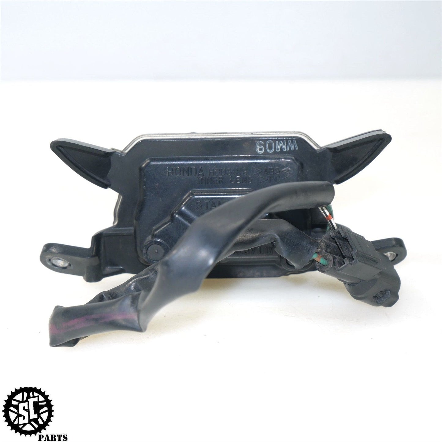 2007-2012 HONDA CBR600RR FRONT HEADLIGHT RUNNING PILOT LIGHT H09