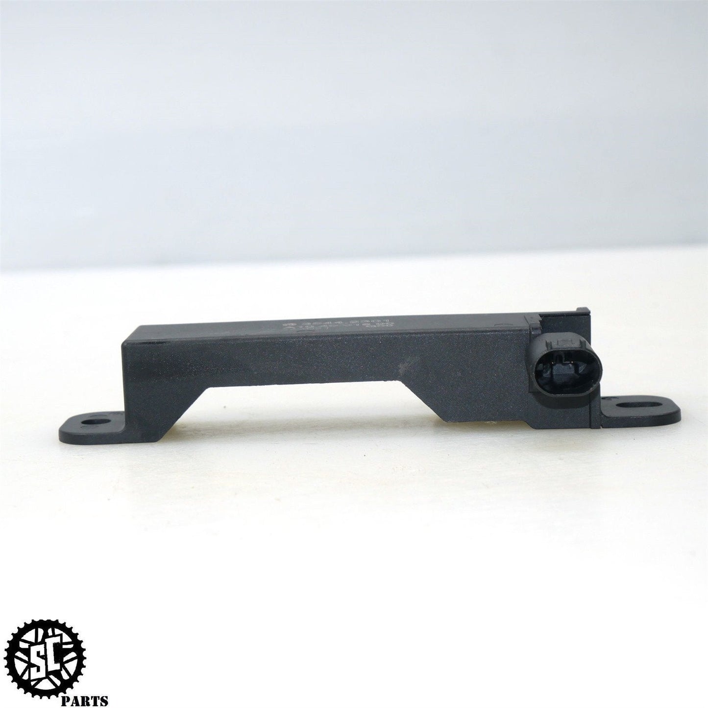 2022 INDIAN CHALLENGER ANTENNA SECURITY SYSTEM 4018381 3544.2301 A104001500 HD29