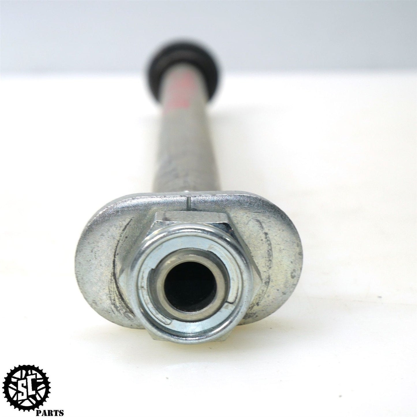 2022 INDIAN CHALLENGER REAR WHEEL AXLE BOLT 5916583 HD29