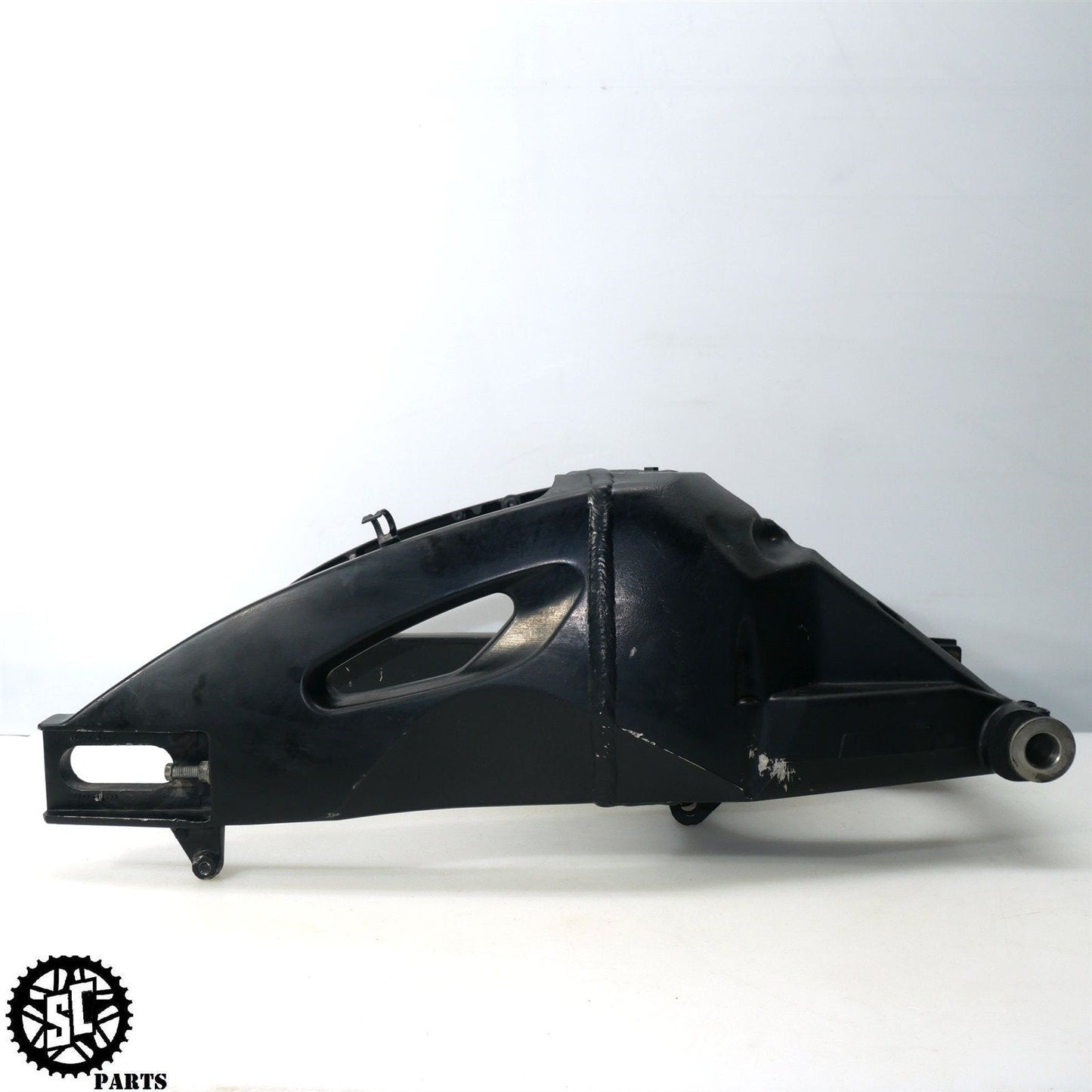 2006 2007 SUZUKI GSXR600 SWINGARM S39
