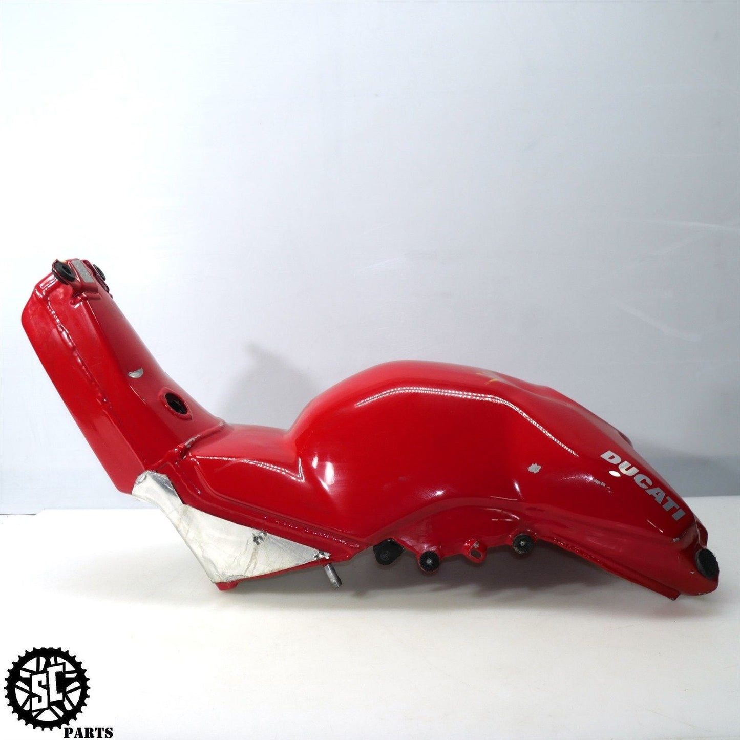 2018-2022 DUCATI PANIGALE V4S GAS TANK ALUMINUM D33