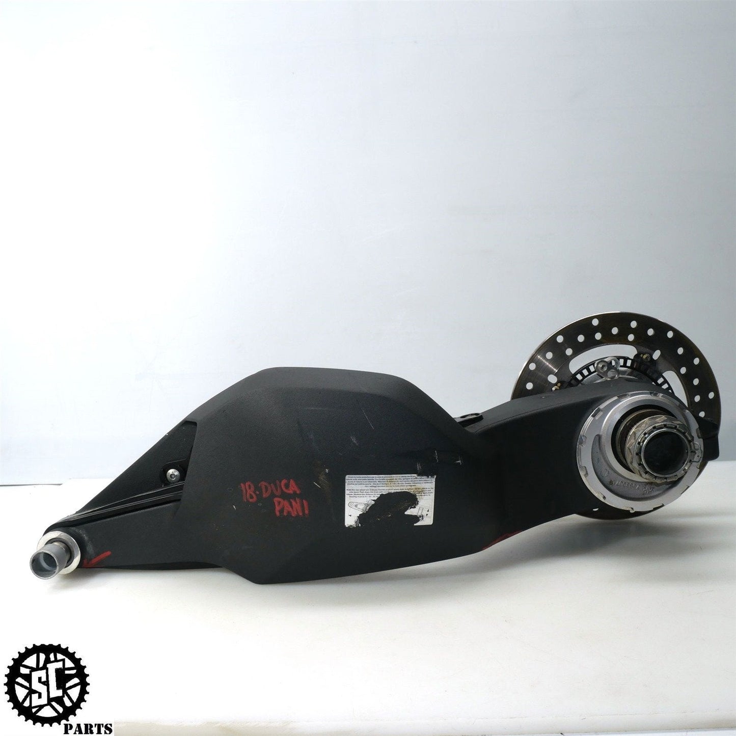 2018-2022 DUCATI PANIGALE V4S REAR SWINGARM HUB 37032192B D33