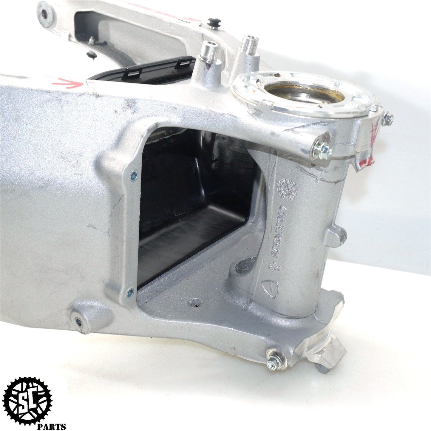 2018-2022 DUCATI PANIGALE V4S MAIN FRAME CHASSIS *S* D33