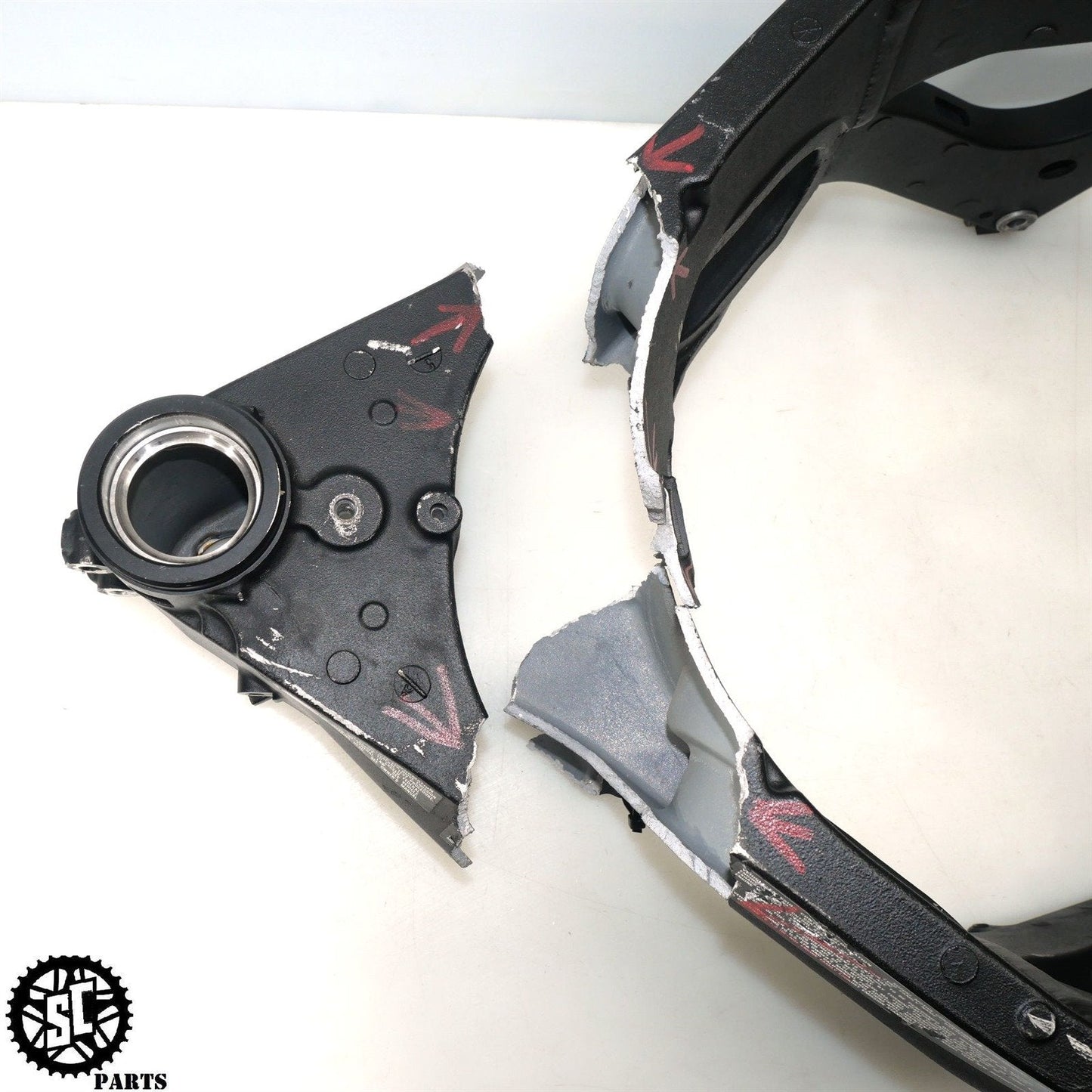 06 07 SUZUKI GSXR 600 750 MAIN FRAME CHASSIS *C* S01