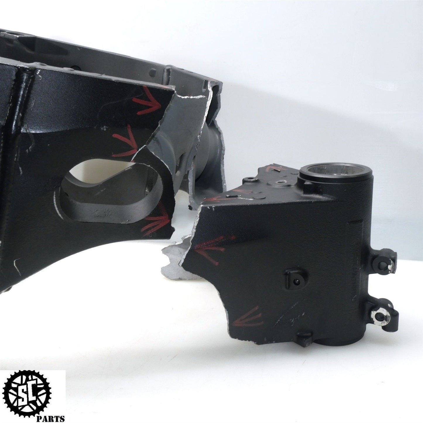 06 07 SUZUKI GSXR 600 750 MAIN FRAME CHASSIS *C* S01