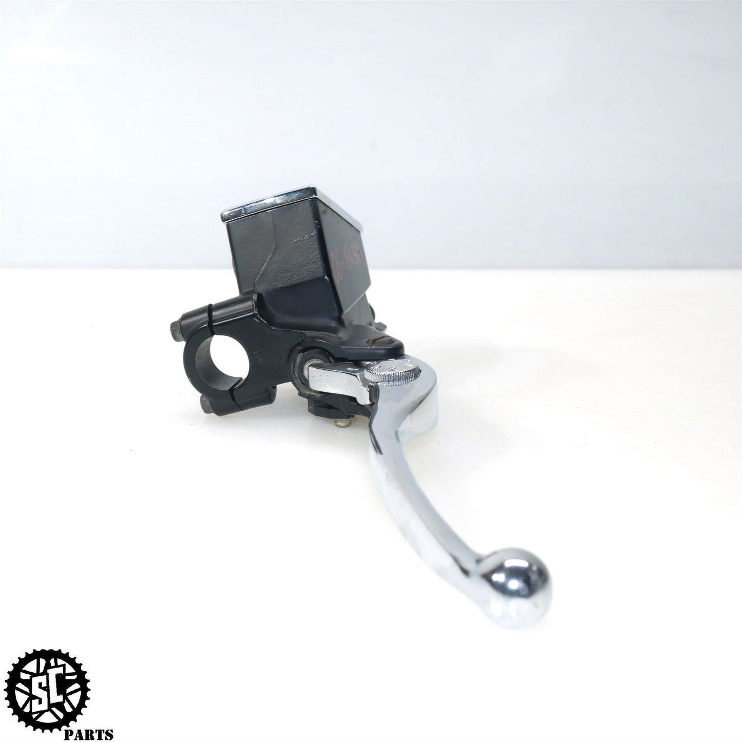 2001-2007 SUZUKI HAYABUSA FRONT BRAKE MASTER CYLINDER LEVER S27