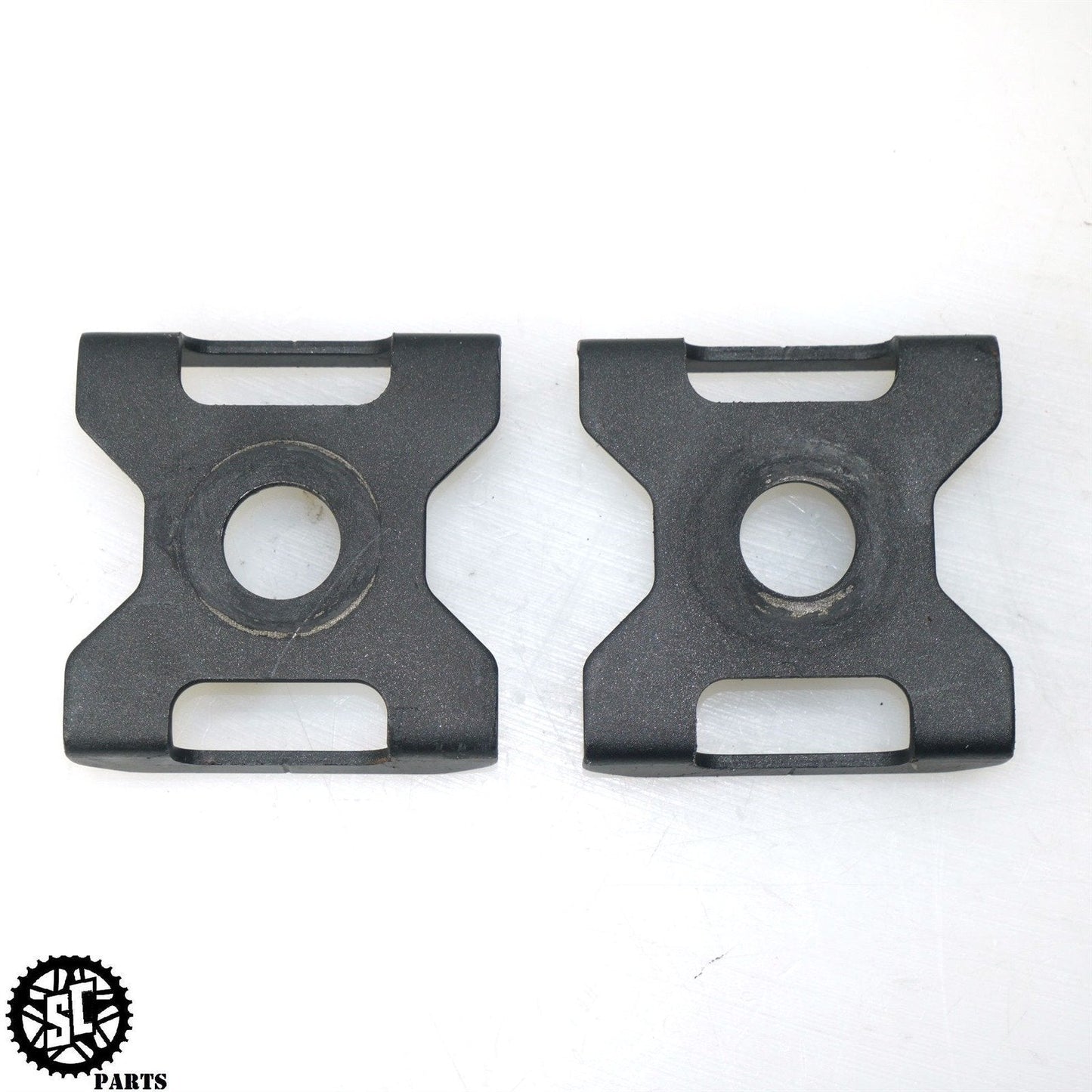 2008-2012 KAWASAKI NINJA 250 EX250 REAR SWINGARM CHAIN ADJUSTER AXLE BLOCK K42