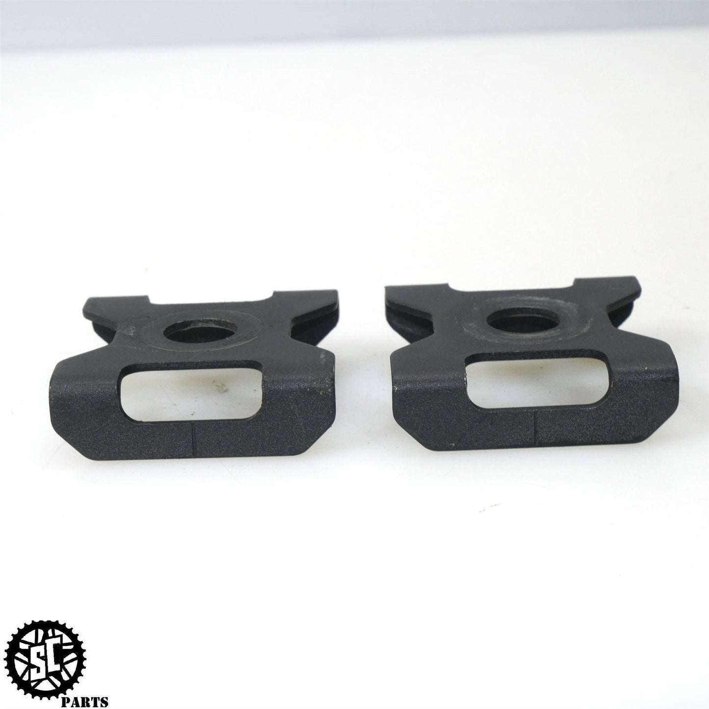 2008-2012 KAWASAKI NINJA 250 EX250 REAR SWINGARM CHAIN ADJUSTER AXLE BLOCK K42