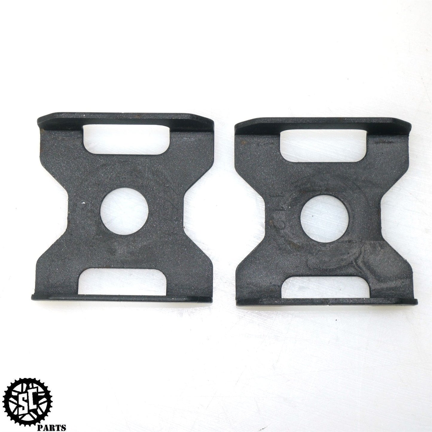 2008-2012 KAWASAKI NINJA 250 EX250 REAR SWINGARM CHAIN ADJUSTER AXLE BLOCK K42