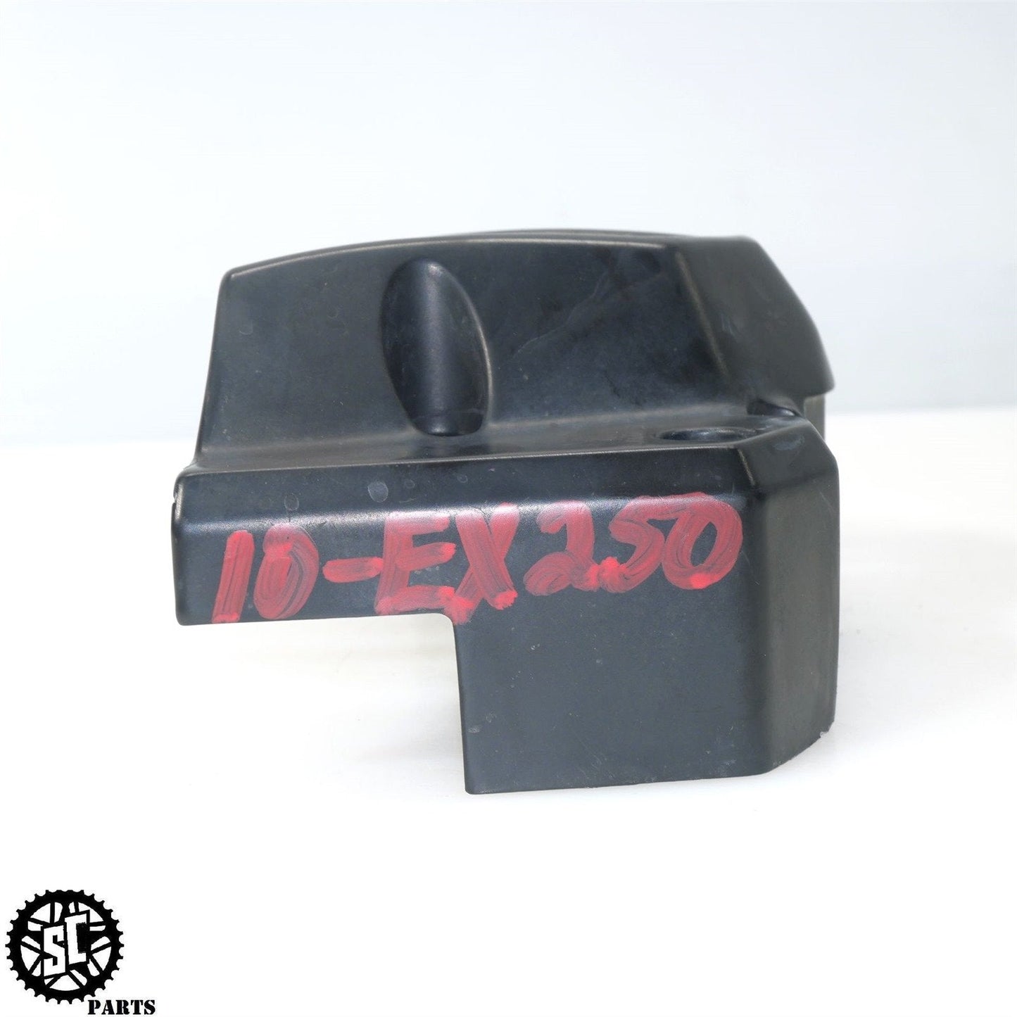 2008-2012 KAWASAKI NINJA 250 EX250 FRONT SPROCKET COVER K42