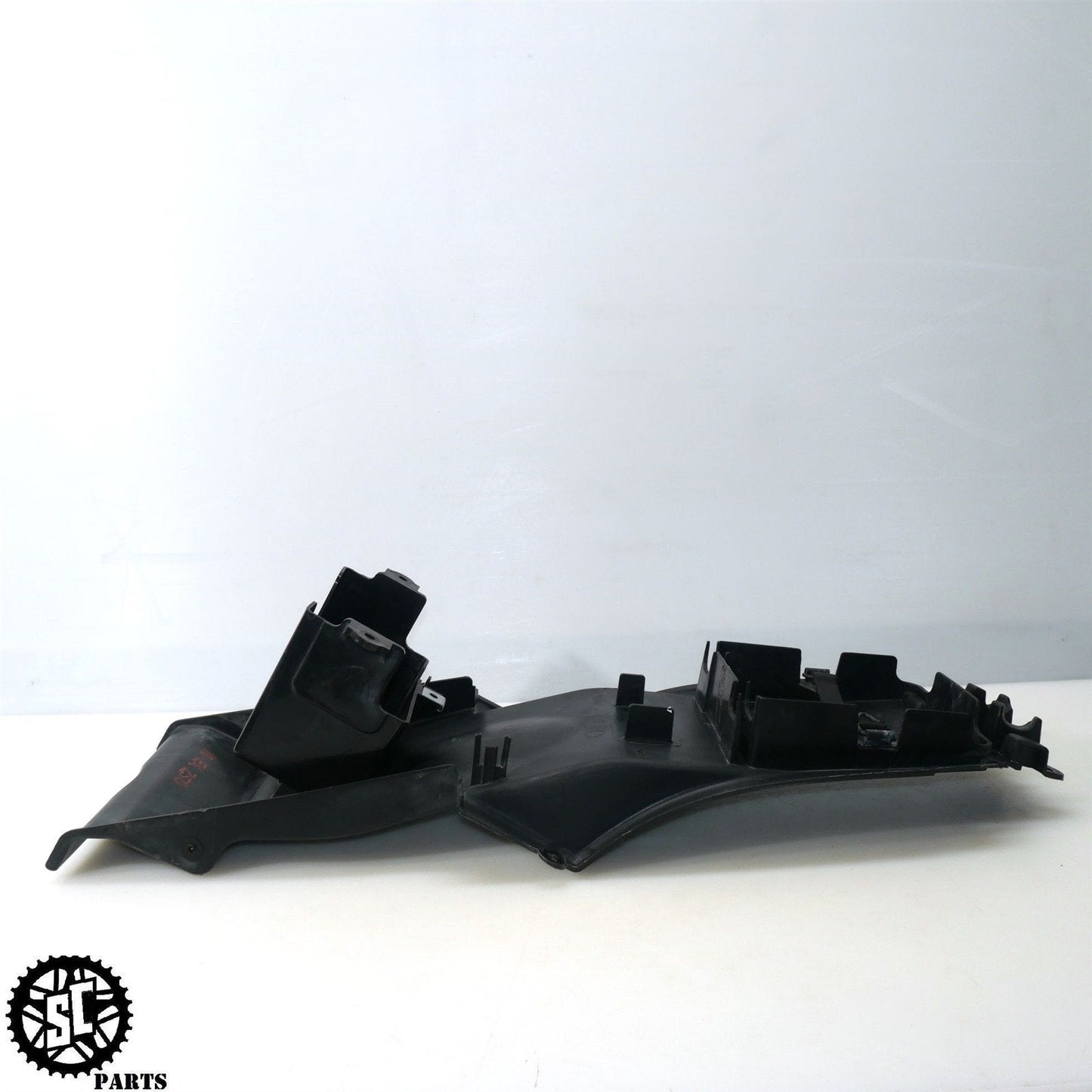 2008-2012 KAWASAKI NINJA 250 EX250 BATTERY TRAY K42