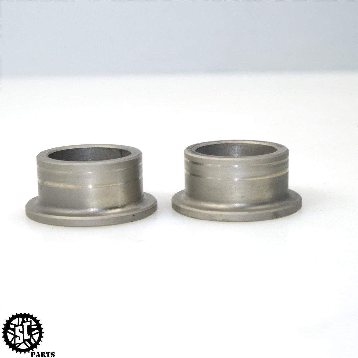 2016-2019 2017 2018 KAWASAKI NINJA ZX10R FRONT WHEEL AXLE BOLT SPACER K39