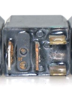 2007-2012 DUCATI 848 EVO FUEL PUMP FAN RELAY SWITCH FUSE ACM 33201 D34