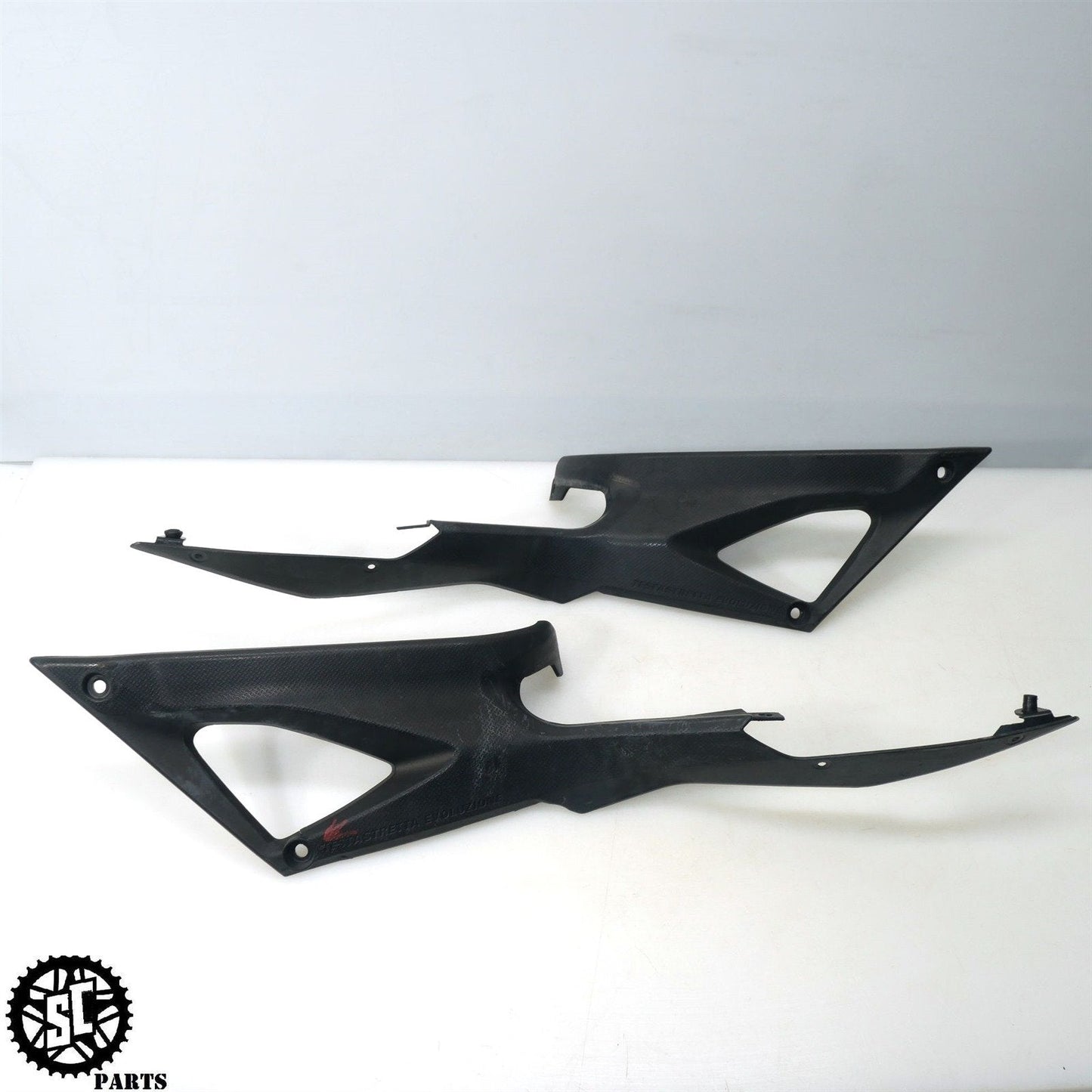2007-2012 DUCATI 848 EVO RIGHT LEFT SIDE TANK FRAME TRIM COVER FAIRING OEM D34