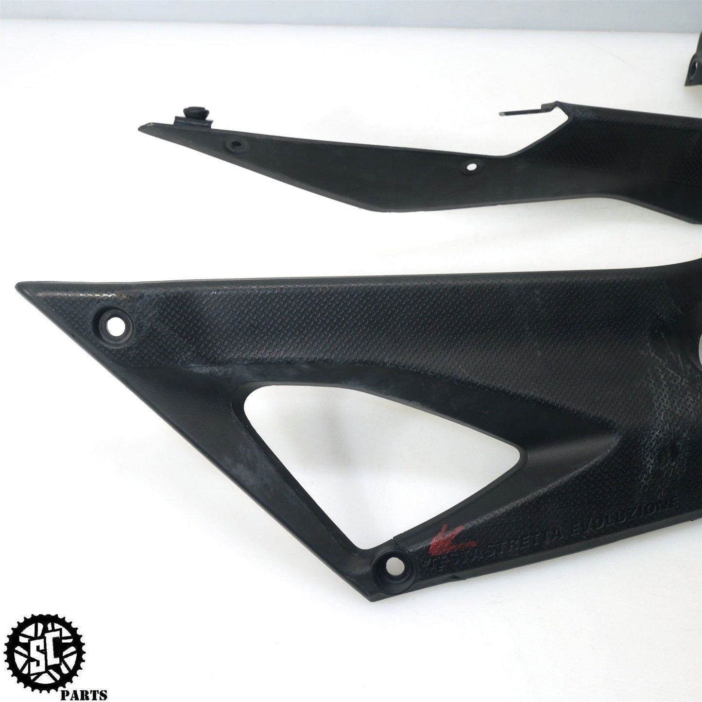 2007-2012 DUCATI 848 EVO RIGHT LEFT SIDE TANK FRAME TRIM COVER FAIRING OEM D34