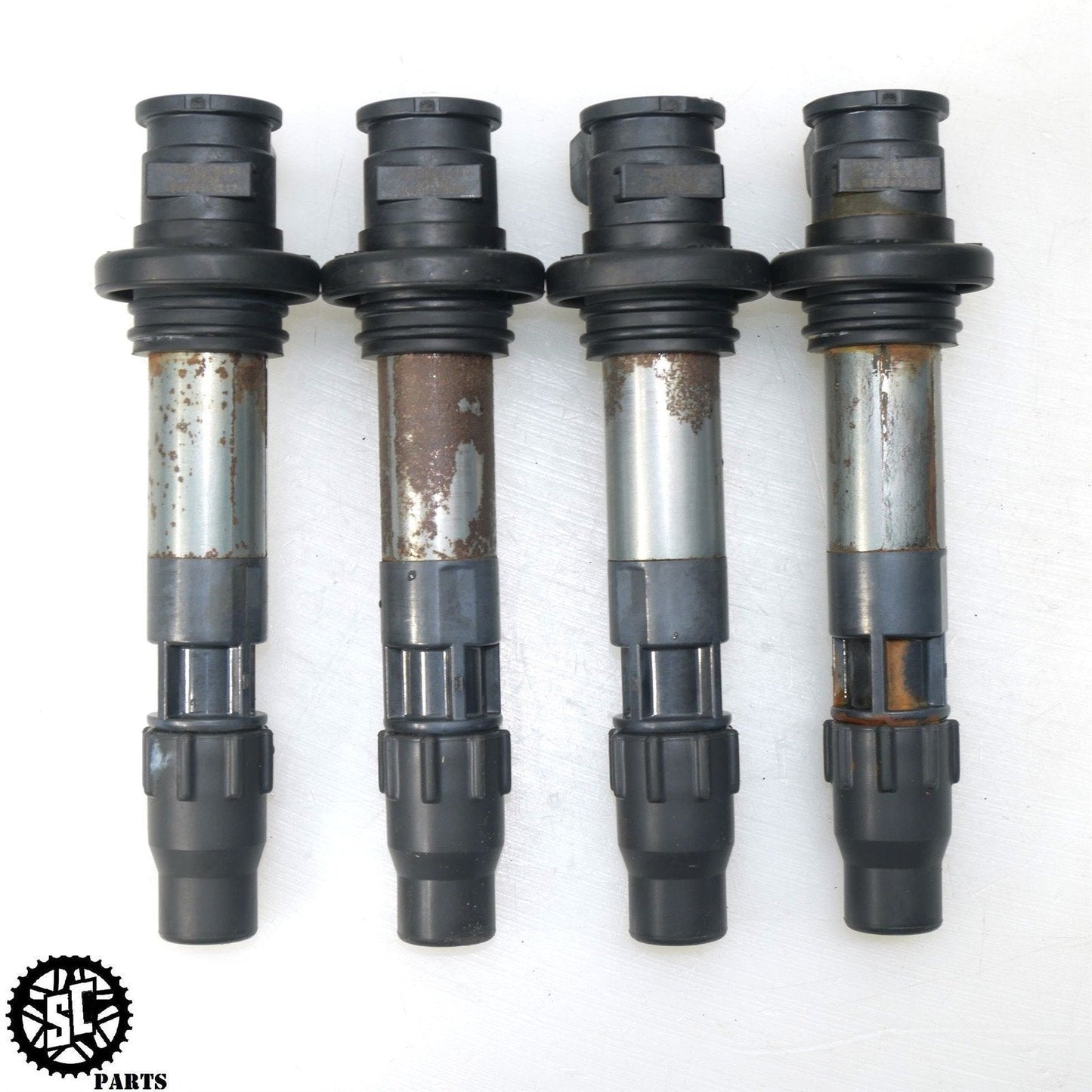 11-23 SUZUKI GSXR 750 IGNITION COIL SPARK PLUG STICK S61
