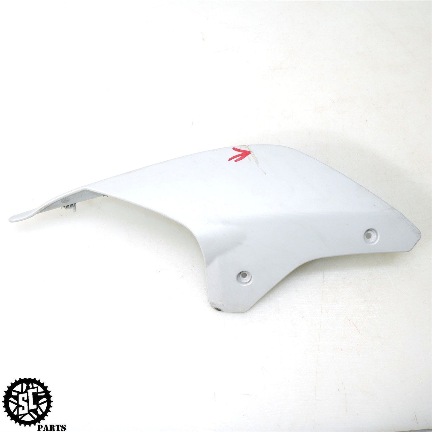 20-23 2021 DUCATI PANIGALE V2 REAR RIGHT TAIL FAIRING COVER 48216881A D35