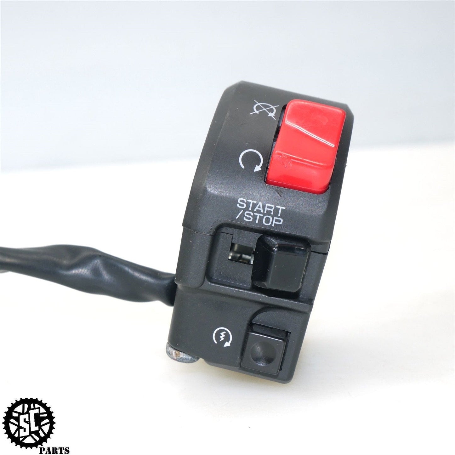 2016 2018 16-19 KAWASAKI NINJA ZX10R RIGHT CONTROL KILL SWITCH 46091-0322 K43