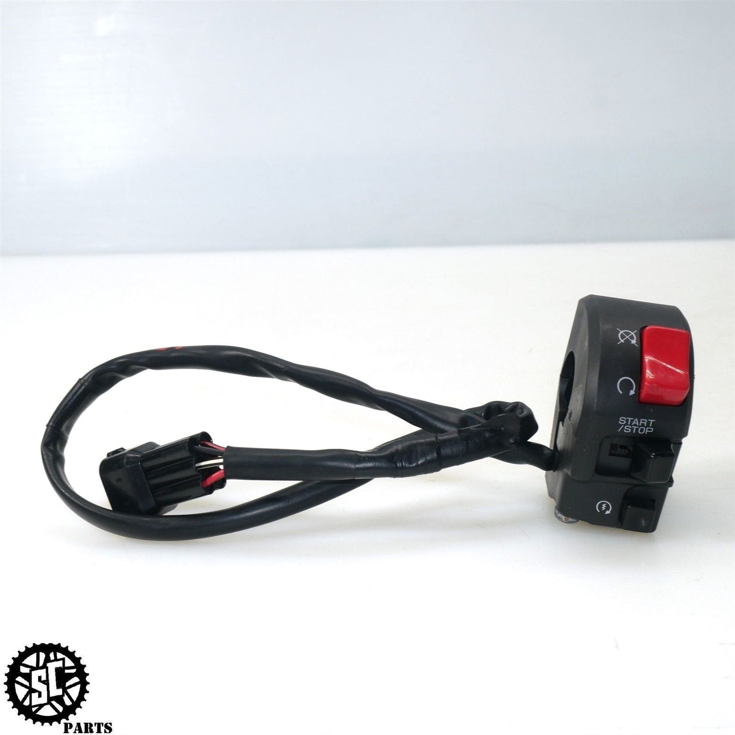 2016 2018 16-19 KAWASAKI NINJA ZX10R RIGHT CONTROL KILL SWITCH 46091-0322 K43
