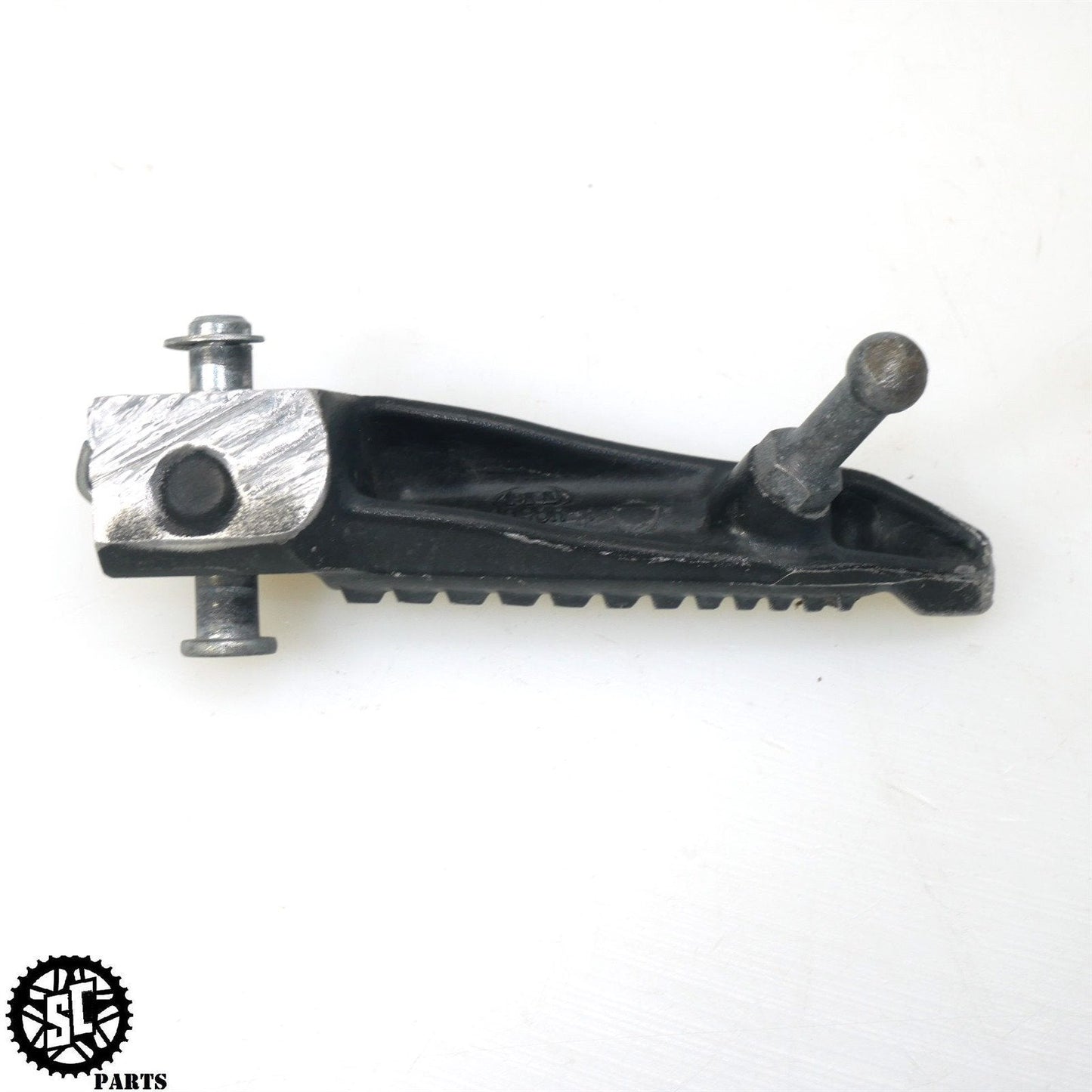 2011-2015 12 13 14 15 KAWASAKI NINJA ZX10R RIGHT FRONT FOOT PEG 34028-0140 K58