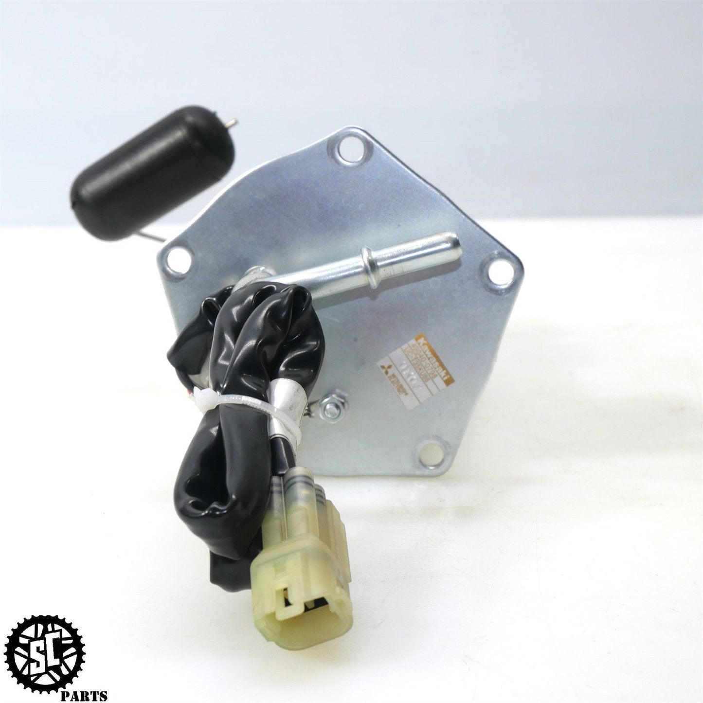 2021-2023 21 22 23 KAWASAKI NINJA ZX10R FUEL PUMP 49040-0798 K61