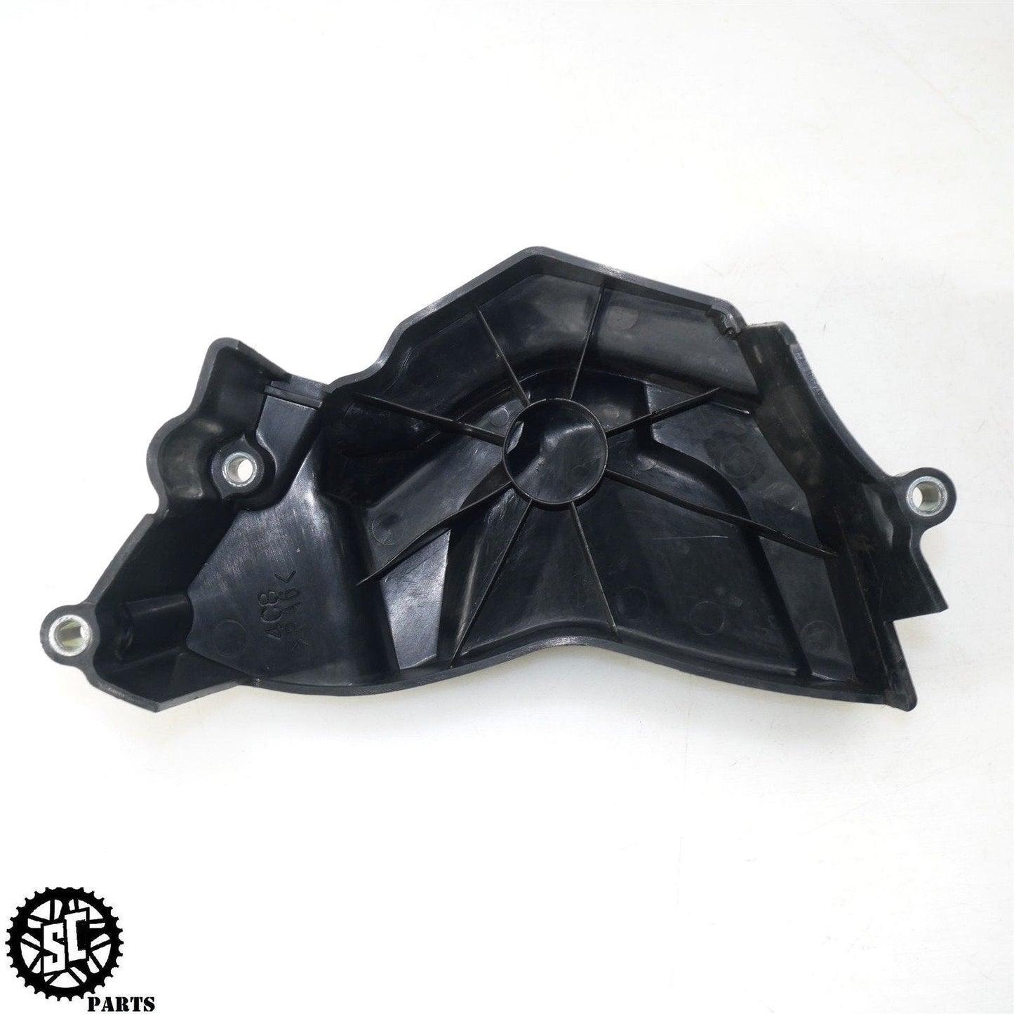 2007 2008 YAMAHA R1 FRONT SPROCKET COVER 4C8-15418-00-00 Y33