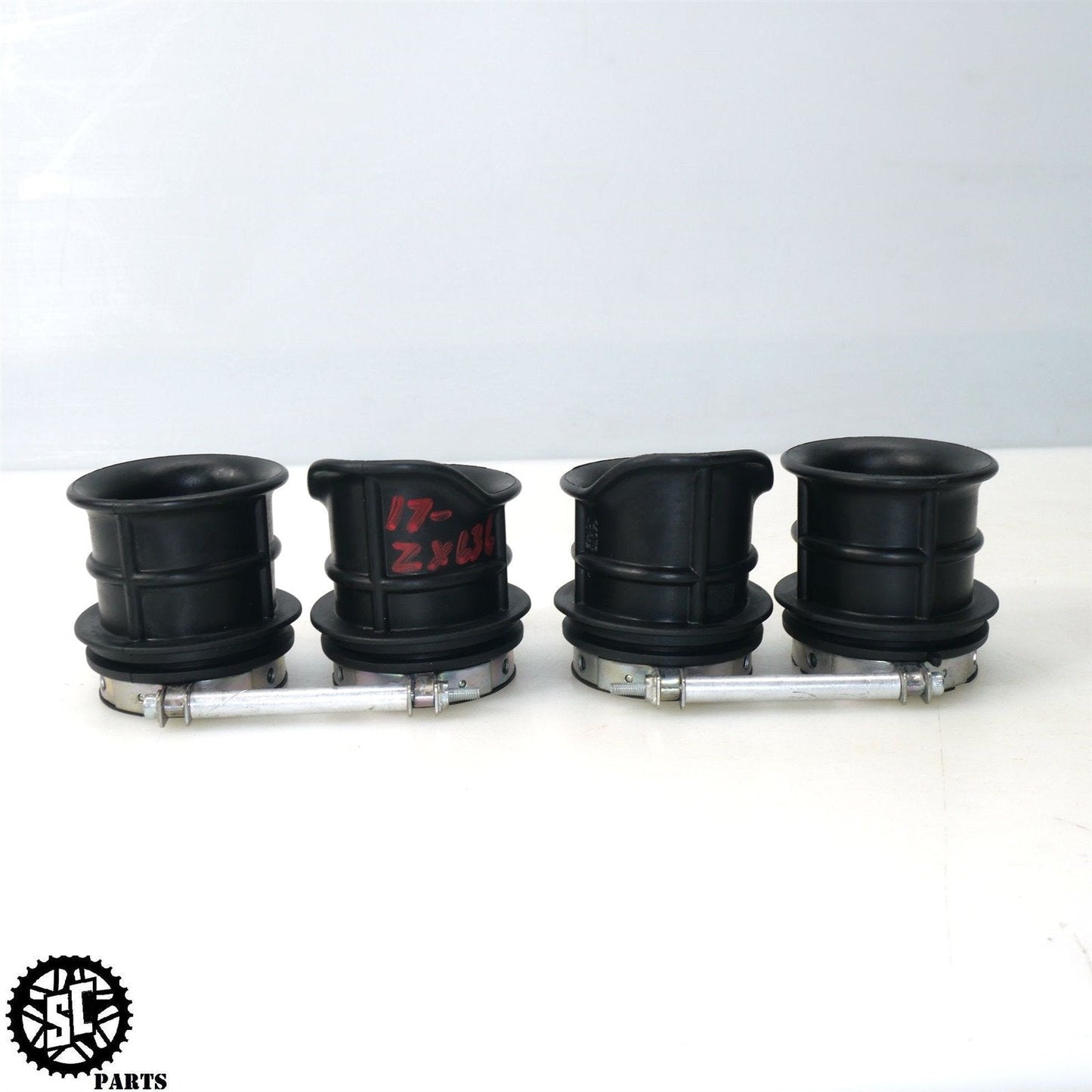 2013-2018 KAWASAKI NINJA ZX6R 636 AIRBOX INTAKE VELOCITY STACKS 14073-0742 K16