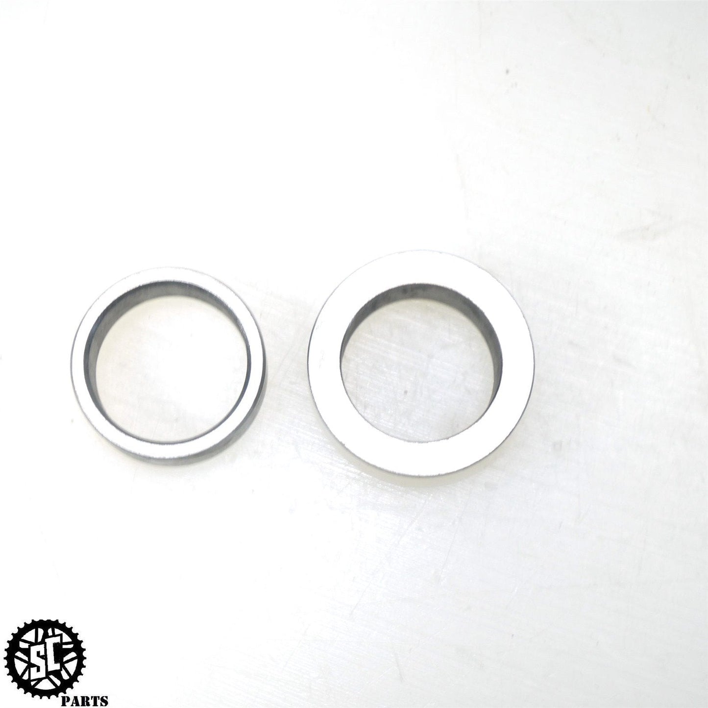 17-23 2021 08 09 2010 HONDA CBR1000RR FRONT WHEEL AXLE BOLT SPACER H47