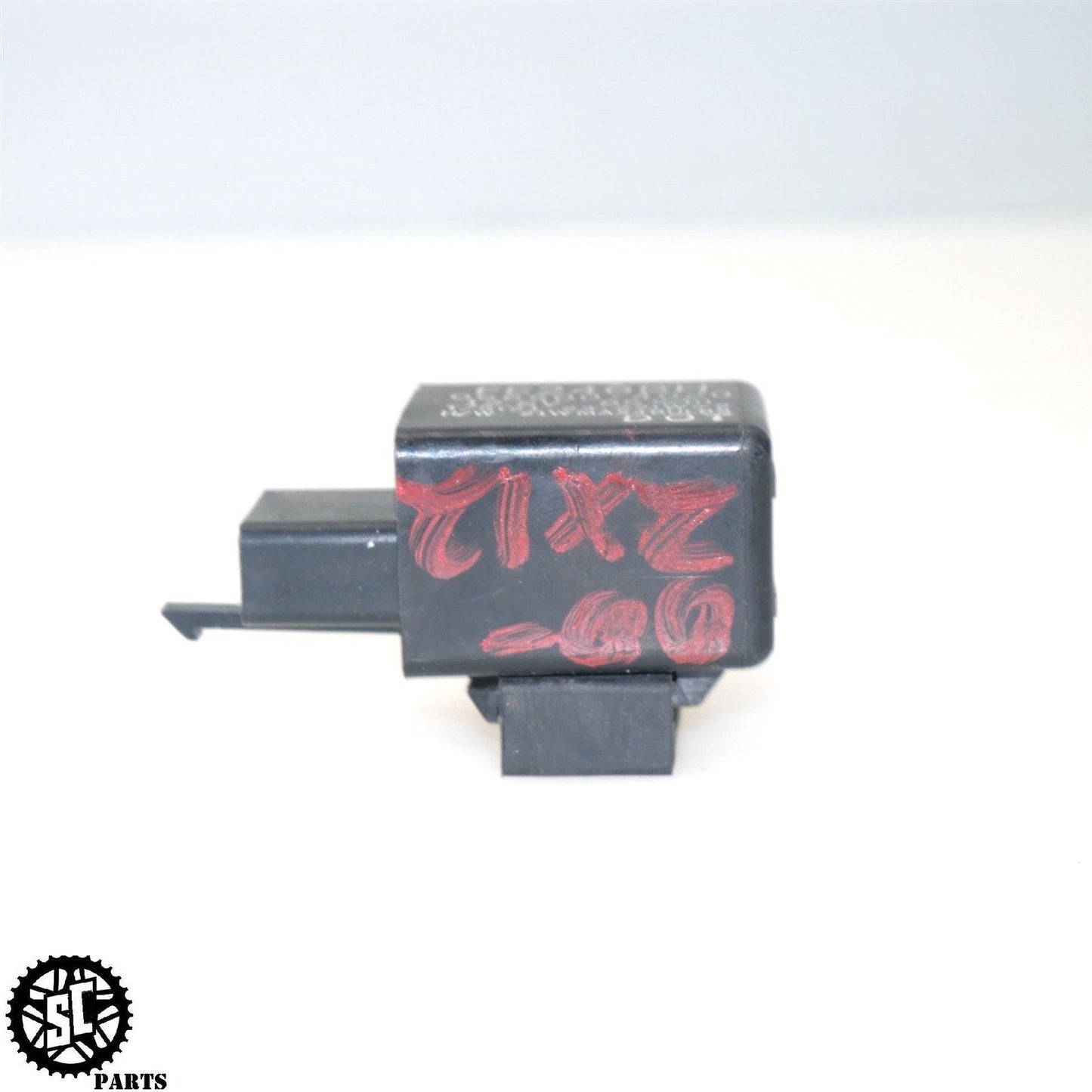 2000-2005 KAWASAKI NINJA ZX12R TURN SIGNAL FLASHER RELAY K29